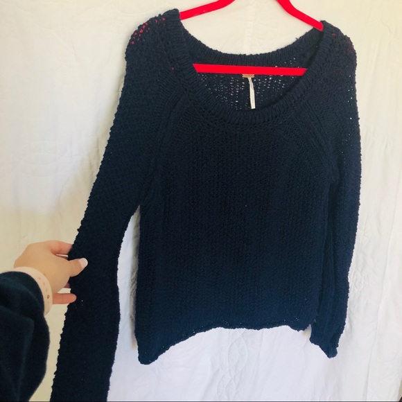 Free People Basic Navy Crochet Sweater Size M - Picture 5 of 6